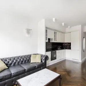  Apartament Muranów